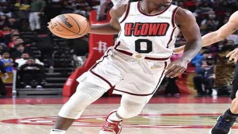 中超2025激情燃爆，观众热情高涨突破600万，创纪录新高，现场盛况壮观无比！