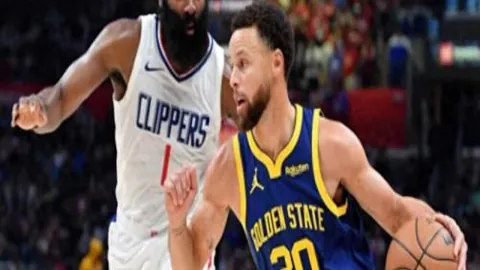 “篮球盛宴节目展现新活力”